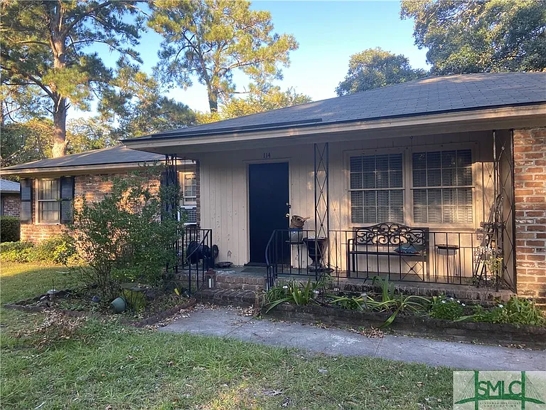 114 Paradise Dr, Savannah, GA 31406